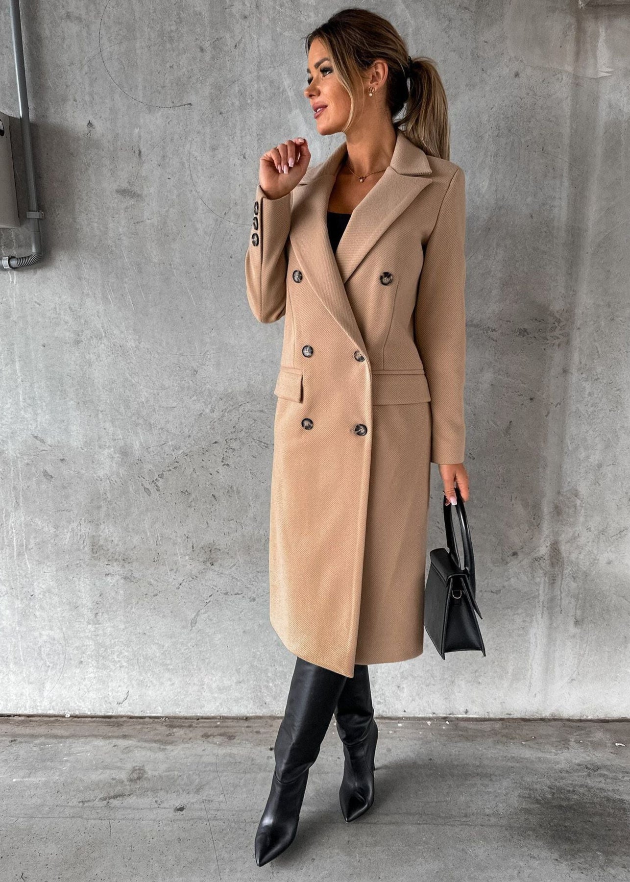 Moda™ | - Elegancki i Uniwersalny