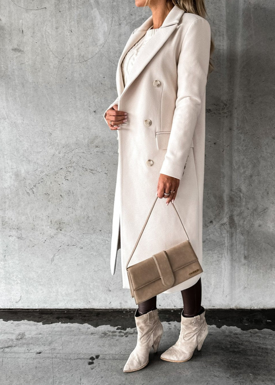 Moda™ | - Elegancki i Uniwersalny